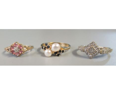 9ct gold diamond cluster ring, size R. Together with a 9ct gold gem set ring and a yellow metal sapphire and pearl ring. Appr