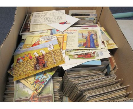 Postcards of Wales in large box. Many 100s of cards all from the Queen Elizabeth II period, 1950's onwards. (B.P. 21% + VAT)