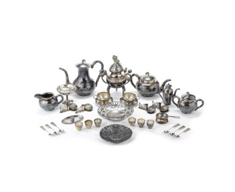 A GROUP OF CHINESE EXPORT SILVERWAREEarly 20th centuryComprising: a tripod incense burner and cover; a Sterling silver coffee