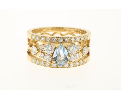 Rosé gouden harp ring bezet met topaas pearshaped en&nbsp;diamant briljantslijpsel, circa 0.92 ct., gehalte 750/000,&nbsp;bru