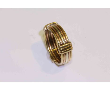 Vintage 9 carat multi-coloured gold ring