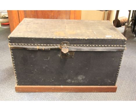 A canvas covered pine trunk 76cm x 44cm x 46cm