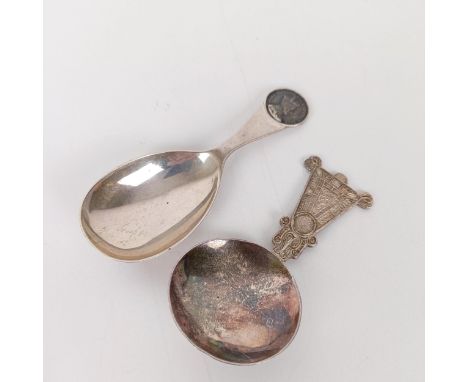 A commemorative silver caddy spoon, for King Edward VIII, 1937, and another caddy spoon, 38.6 g  (2) 