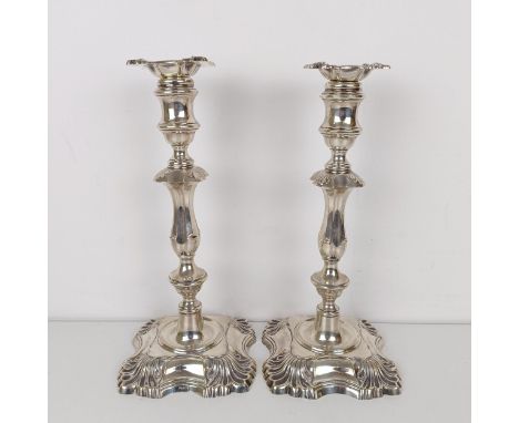 A pair of George III style silver candlesticks, London 1909, 30 cm high (2)Sconces marks match bases marks, light wear, overa