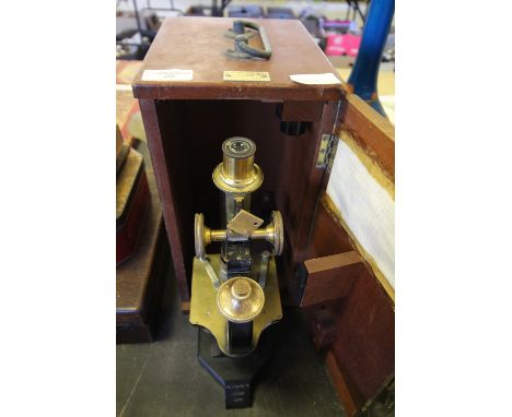 R &amp; J Beck (London) 30053 Microscope and Becher &amp; Co Case