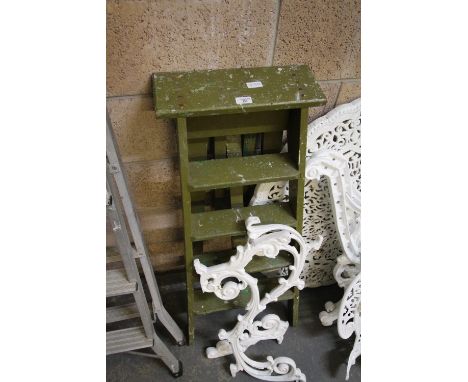Small Step Ladder
