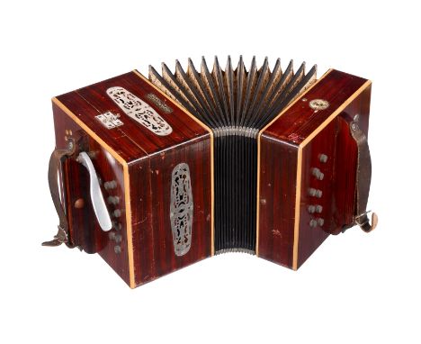 Selbstspielende Harmonika "Tanzbär", ab 1905Hersteller: A. Zuleger, Leipzig. Mechanische Concertina mit einlegbaren langen No