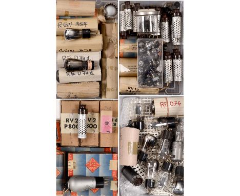 94 R-Elektronen-RöhrenRD4Ma, 4 x RE034, 3 x RE074, 5 x RE 084, 5 x RE134, 2 x RE144, RCA991, RD12TF, 3 x RES094, 2 x RES164, 