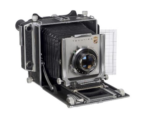 Linhof Super Technika III mit Apo-Lanthar 4,5/15 cm, um 1955Linhof, München. Nr. 52883, für 9 x 12 cm/4 x 5 in., Voigtländer 