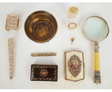 A TORTOISESHELL AND PIQUE INLAID BOX TOGETHER WITH VARIOUS OTHER ITEMS (9)19th Century and LaterComprising; a rectangular box
