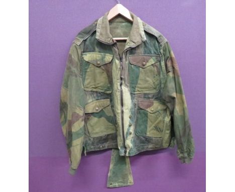 Rare 1942 Dated Airborne Forces Denison Smock green, tan and brown camouflaged smock. Full length front zip. Patch chest pock