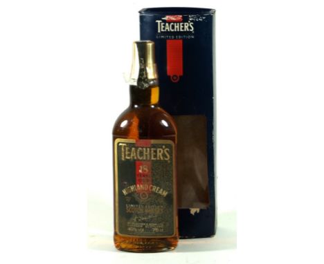 1 bottle Teachers 18yo Highland Cream Scotch Whisky
In original presentation carton - 1980's rare Limited Edition Bottling of