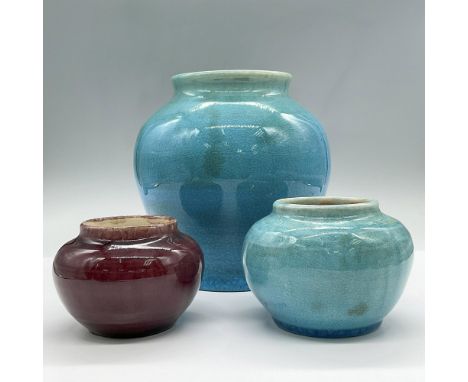 This trio of glossy ceramic vases features a cracked gloss design. Largest measures 7.5"L x 7.5"W x 7.5"H. Marked Pisgah Fore