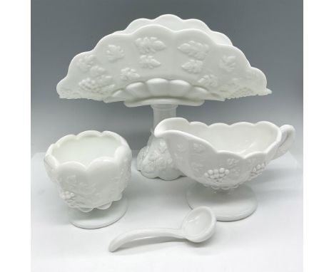 Lovely, raised pattern of leaves and grapes. Set includes Banana bowl (12"L x 7"W x 9"H); round bowl (4"H x 3.5" dia.); and g