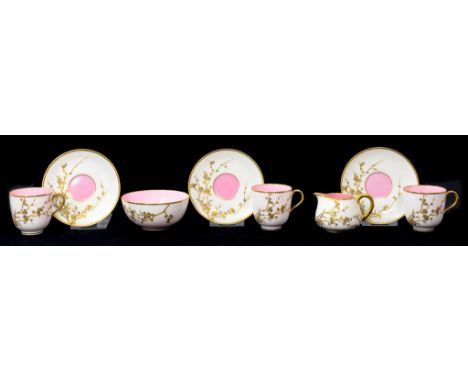 A MINTONS TYPE PORCELAIN PART COFFEE SERVICE WITH RAISED GILT AND PLATINUM DECORATION, GILT DENTIL RIMS, 12CM DIAM, PATTERN K