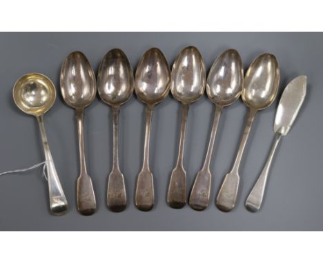 A set of six silver William IV silver fiddle pattern tablespoons, William Theobalds, London, 1831, a George III silver sauce 