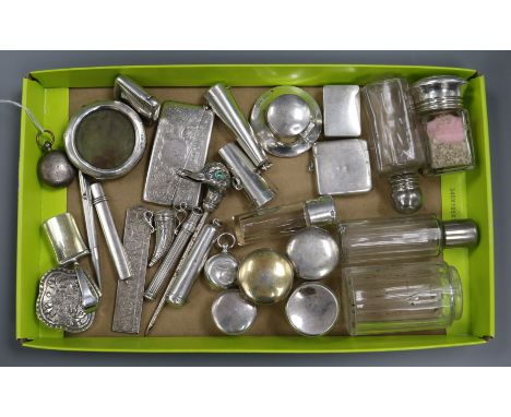 Mixed silver and other collectables, including a 19th century silver caddy spoon, a silver sovereign case, toilet bottles etc