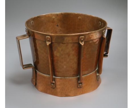 A copper secessionist drum style planter 18cm high, 23cm diameter