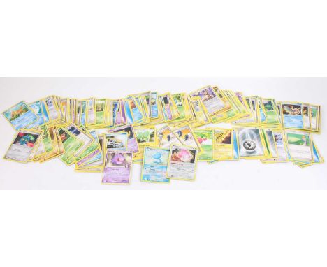 A collection of various mixed set Pokemon cards to include many Diamond and Pearl base set cards, featuring Reverse Holograph