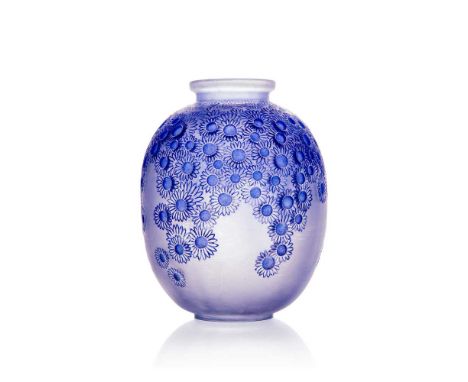 ‡ René Lalique (French 1860-1945) MARGUERITES VASE, NO. 922  designed 1923clear, frosted and blue stainedstencilled R. LALIQU