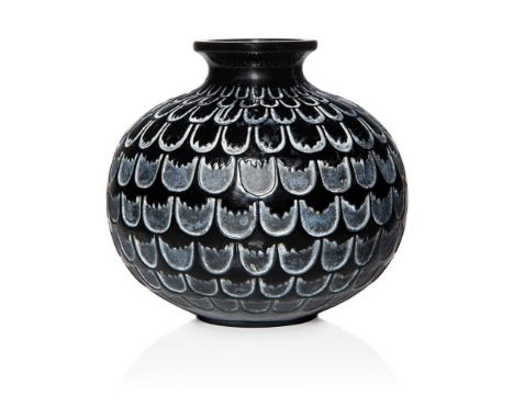 René Lalique (French 1860-1945) GRENADE VASE, NO. 1045  designed 1930black, and white stainedstencilled R. LALIQUE  Dimension