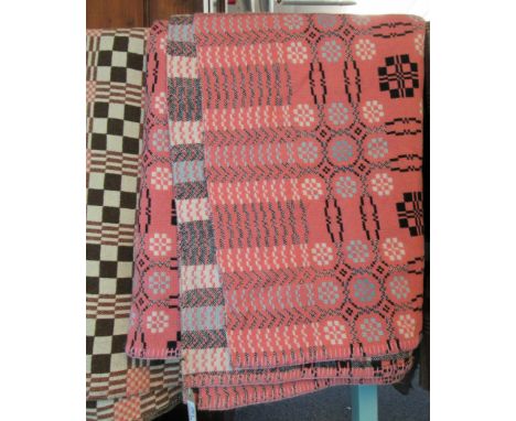 Vintage Welsh tapestry pink ground woollen blanket. (B.P. 21% + VAT)Pink side colour faded to one edge, otherwise no obvious 