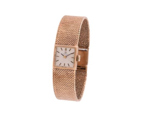 
	
		Omega, 
		Lady's 9 carat gold bracelet watch, no. 7115690, circa 1969
		Movement: Cal. 484, manual wind, 17 jewels
		Cas
