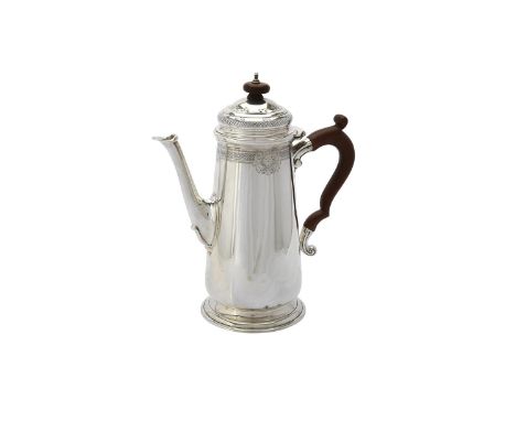 
	
		A silver tapering coffee pot by Catchpole &amp; Williams Ltd., London 1931, with a composition compressed finial to the 
