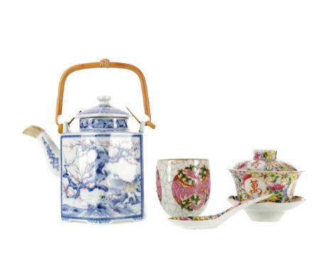 20TH CENTURY CHINESE BLUE AND WHITE TEA POT, of hexagonal form, painted in shades of blue on a white ground, with cane swing 