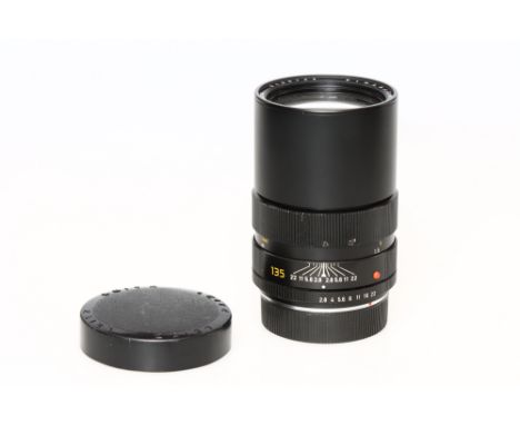 A Leitz Elmarit-R f/2.8 135mm Lens, 3-cam, black, serial no. 2105702, body, G-VG, elements, VG, some light internal haze