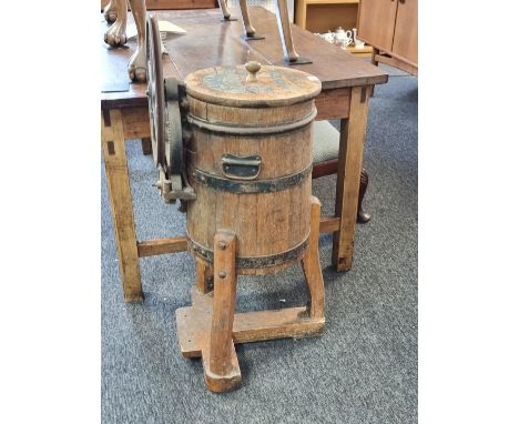 A vintage Miele Buttermaschine,&nbsp;Mod F1. 