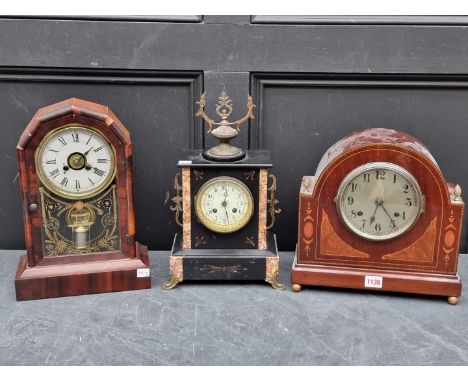 An Edwardian mahogany and inlaid mantel clock,&nbsp;30cm high; together with a&nbsp;late 19th century slate and marble mantel