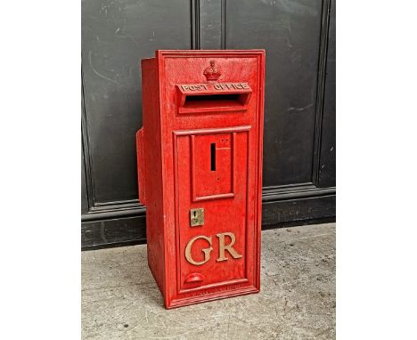 A vintage GR post box,&nbsp;85cm high x 38cm wide x 38.5cm deep. 