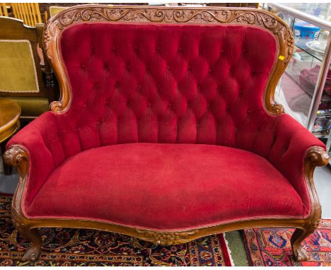 CARVED BUTTON BACK SETTEE