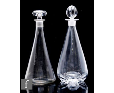 A 20th Century Orrefors clear crystal decanter, designed by Nils Landberg, of tapering ovoid form with lobed base, complete w