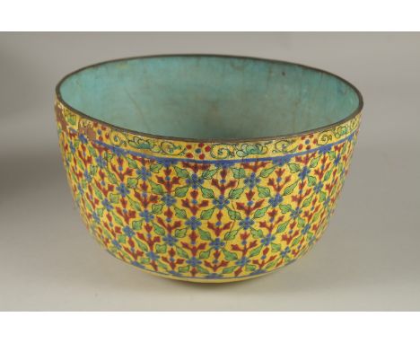 A VERY FINE 19TH CENTURY THAI ENAMELLED COPPER BOWL, 21cm diameter.