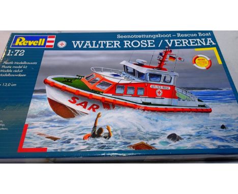 Revell 1/72 scale rescue boat, Walter Rose, factory sealed. P&amp;P Group 1 (£14+VAT for the first lot and £1+VAT for subsequ