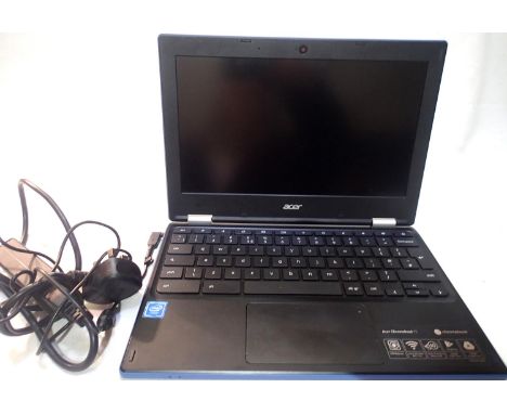 Acer Chromebook II netbook computer, model N15Q8, unlocked with charger. P&amp;P Group 2 (£18+VAT for the first lot and £3+VA