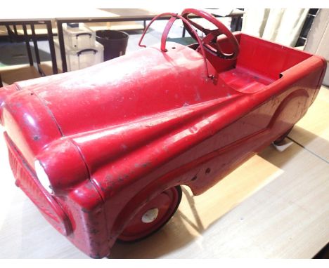 Vintage tinplate childs pedal car, has been overpainted, suitable for re-furbishment. Not available for in-house P&amp;P 