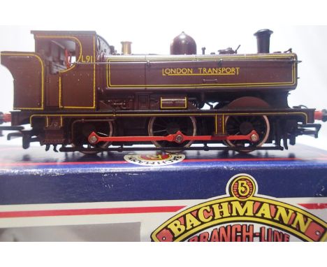 OO scale Bachmann Pannier tank, London Transport L91, Maroon in excellent condition, one small pipe fitting detached but pres