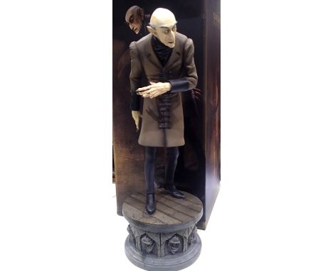 Sideshow Collectables large resin figurine of Nosferatu in very good condition, boxed, H: 43 cm, no certificates/paper work t