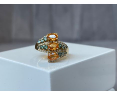 A stunning 14ct Yellow Gold Fancy Set Ring featuring a selection of Citrines, Tourmaline &amp; Diamond Stones - Weighing 4.22