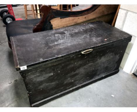 A Victorian/Edwardian tool/blanket box