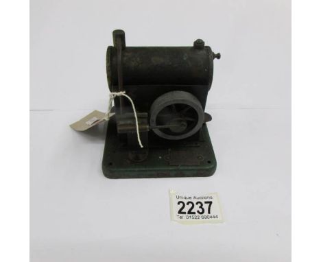 A small steam engine 'Junior'.