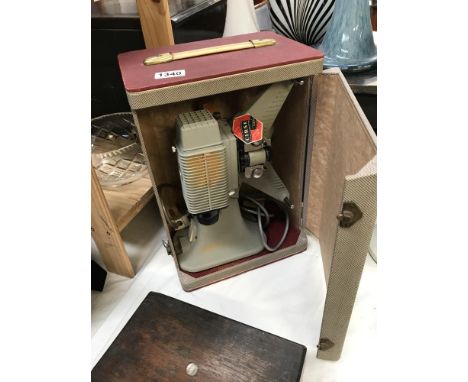 A vintage C.I.R.S.E. Cine Ottica film projector