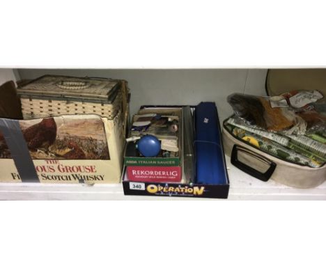 A large quantity of vintage sewing items