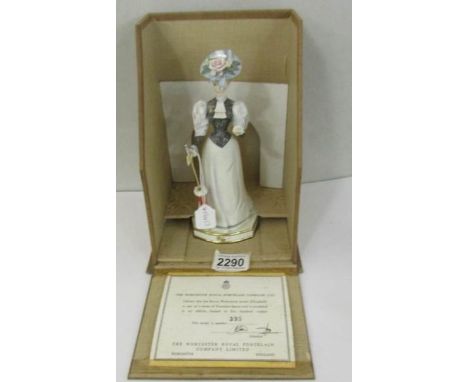 A boxed limited edition Royal Worcester figurine @Elizabeth, No. 395.