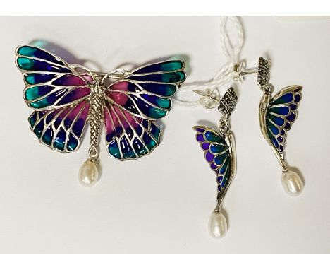 STERLING SILVER BUTTERFLY BROOCH &amp; EARRINGS WITH PEARL DETAIL