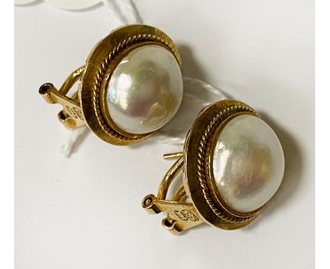 14CT PEARL EARRING 10.7 GRAMS APPROX 