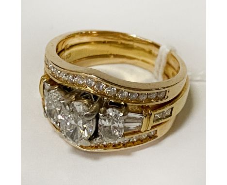 18CT GOLD RING WITH APPROX 2 CARAT OF DIAMONDS - SIZE J - 7.8 GRAMS APPROX